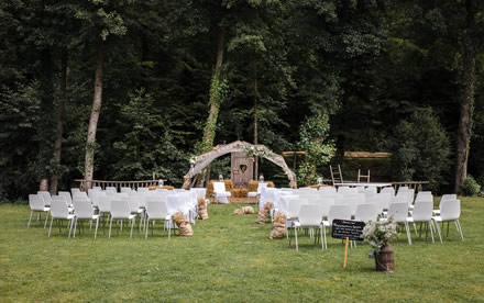 Mariage en plein nature